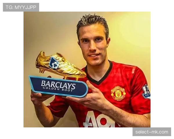 曼联关键比赛抗压能力不足，对球队争冠形势与稳定性产生明显影响